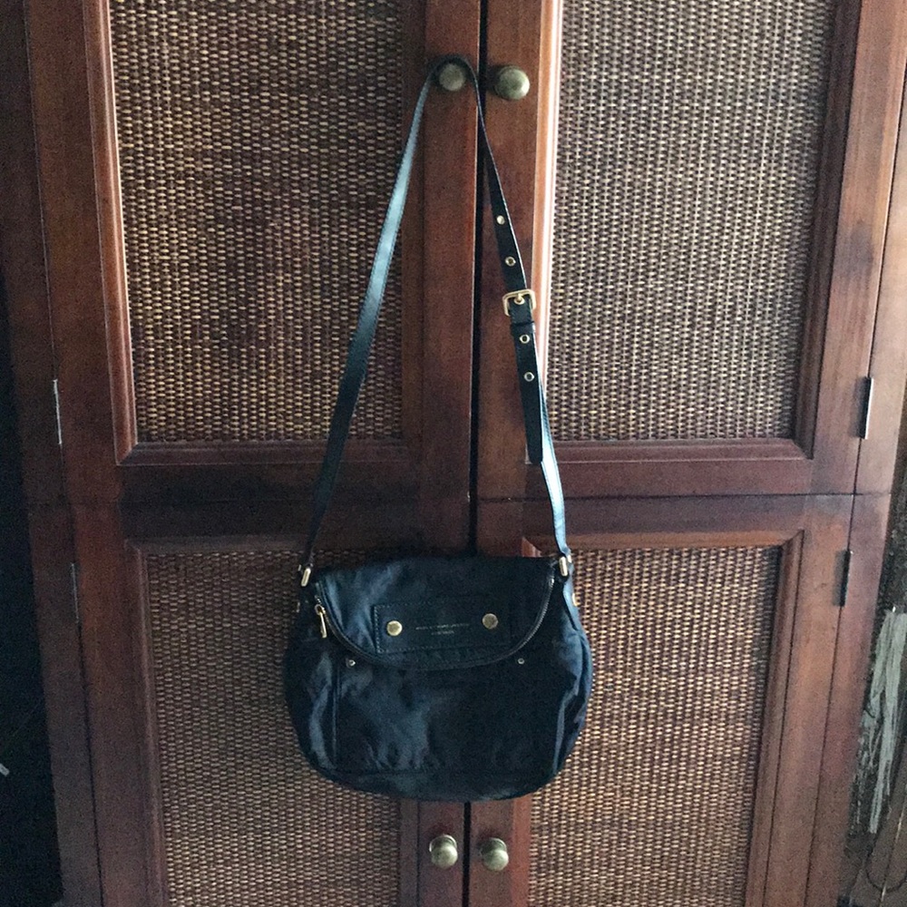 Marc jacobs cross body bag excellent condition